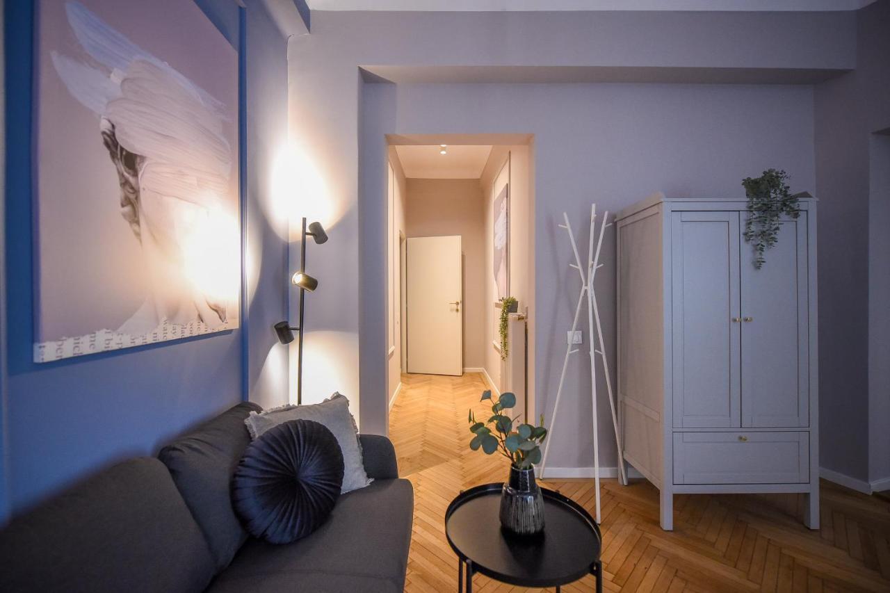 Modern Stay - Central Studios With Wall Projector Near Radisson 부쿠레슈티 외부 사진